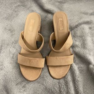 Forever 21 Nude Heels | Size 7